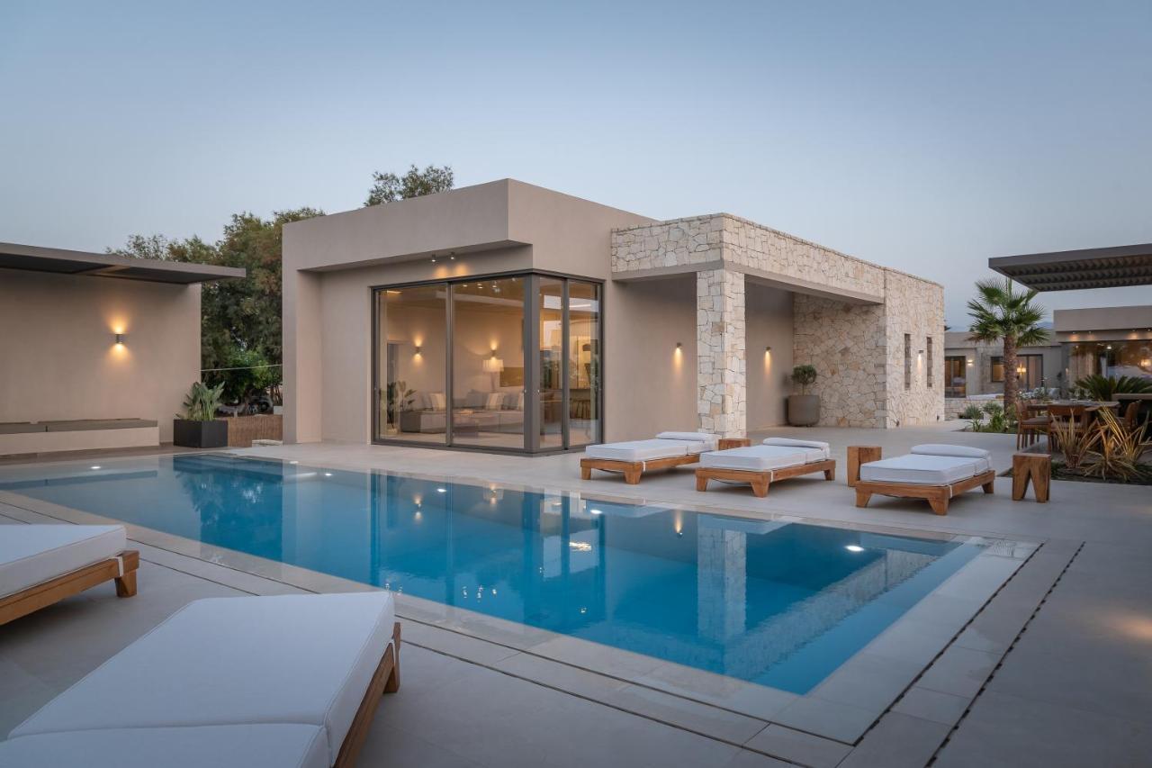 Melia Artemis SeaFront Villa, an Evanescence Sea Retreat Tavronitis Esterno foto