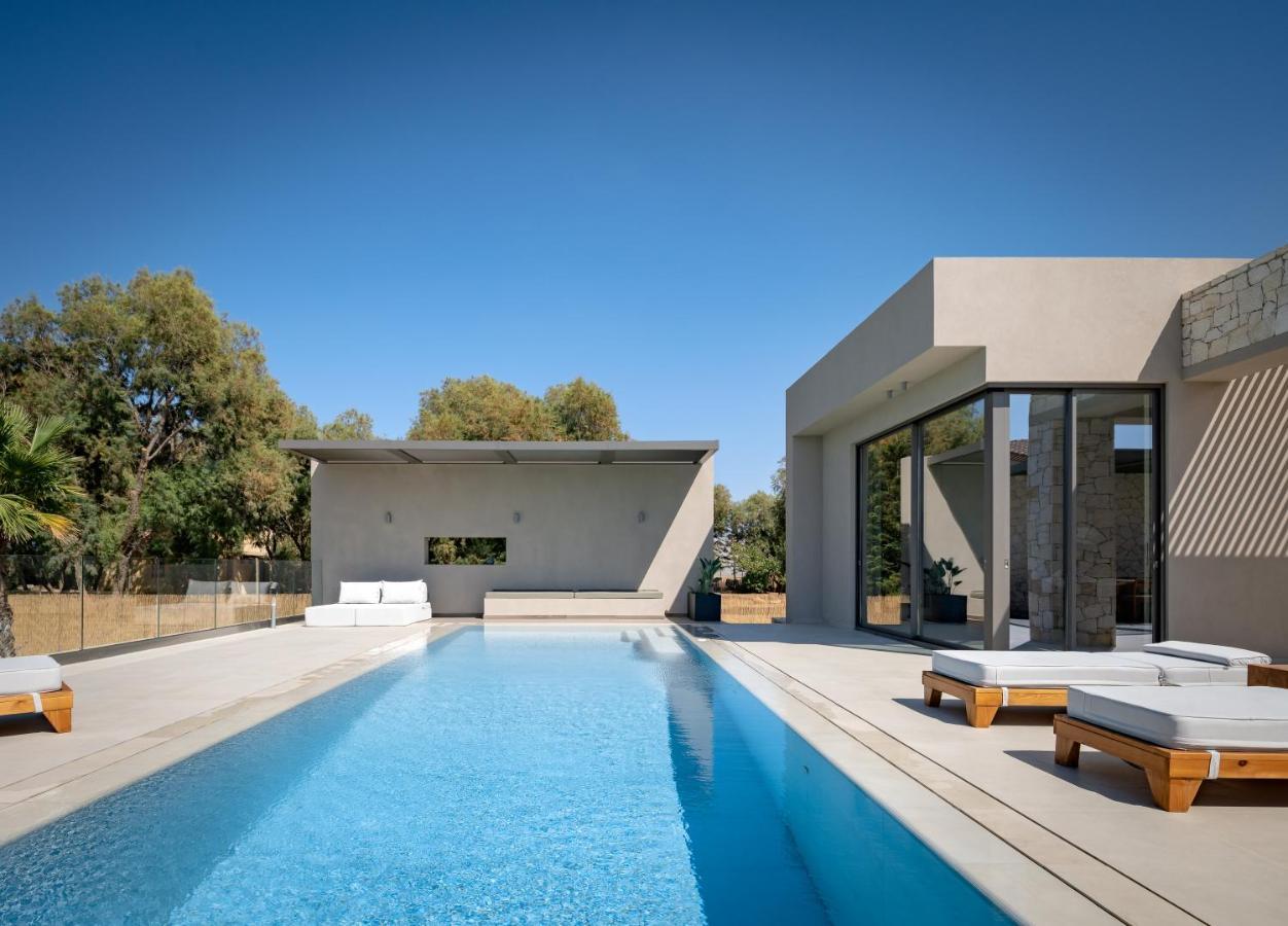 Melia Artemis SeaFront Villa, an Evanescence Sea Retreat Tavronitis Esterno foto