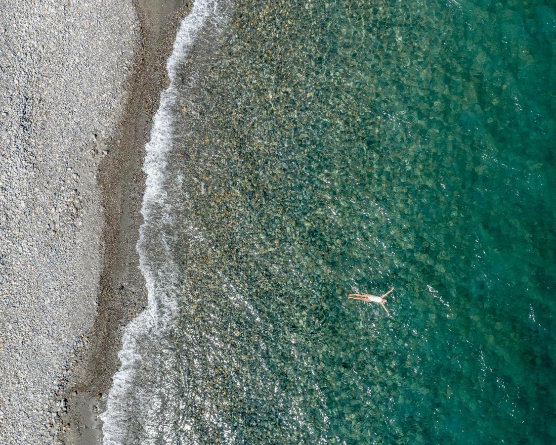 Melia Artemis SeaFront Villa, an Evanescence Sea Retreat Tavronitis Esterno foto