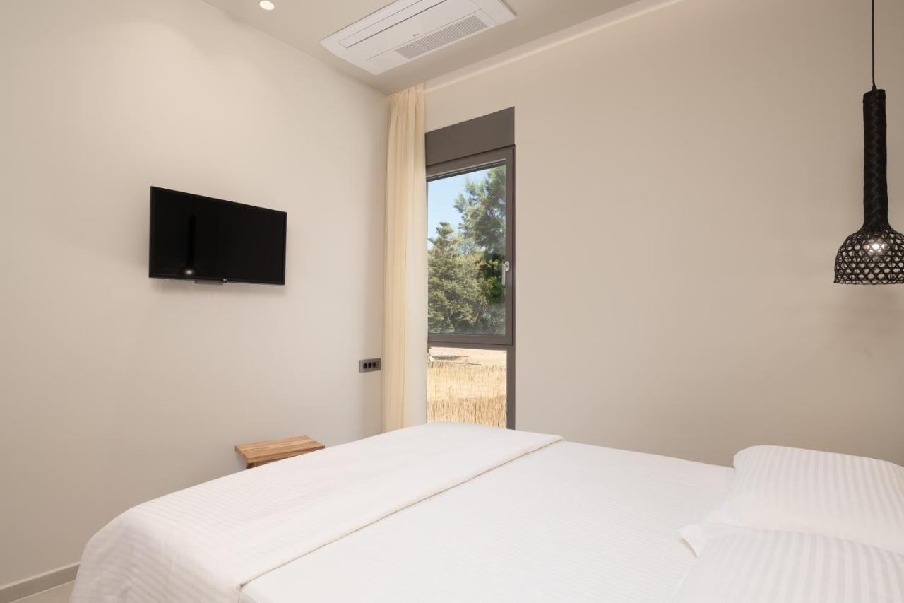 Melia Artemis SeaFront Villa, an Evanescence Sea Retreat Tavronitis Esterno foto